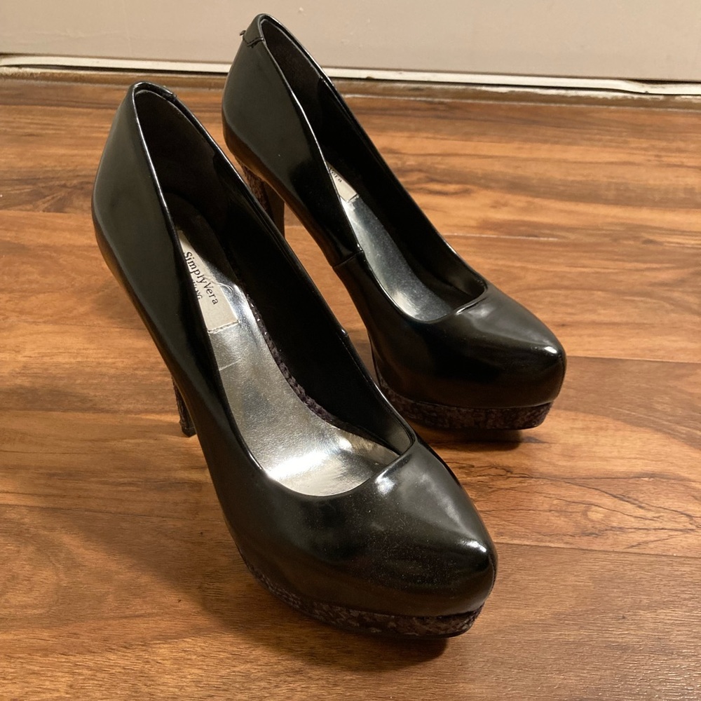 Simply Vera platform heels